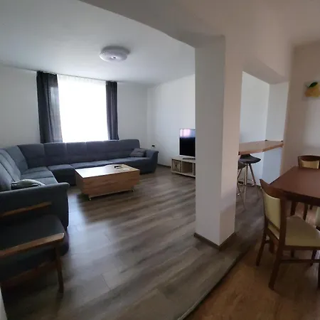 Na Kolonke بيت للعطل *